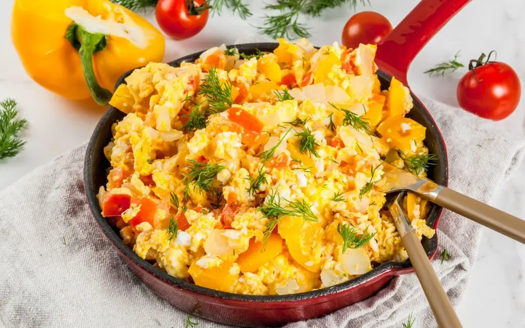 Ovos mexidos - uma Fonte Proteica Versátil e Nutritiva