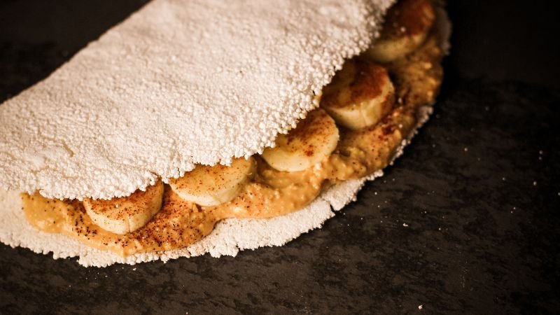 Receita Tapioca com Pasta de Amendoim e Mel